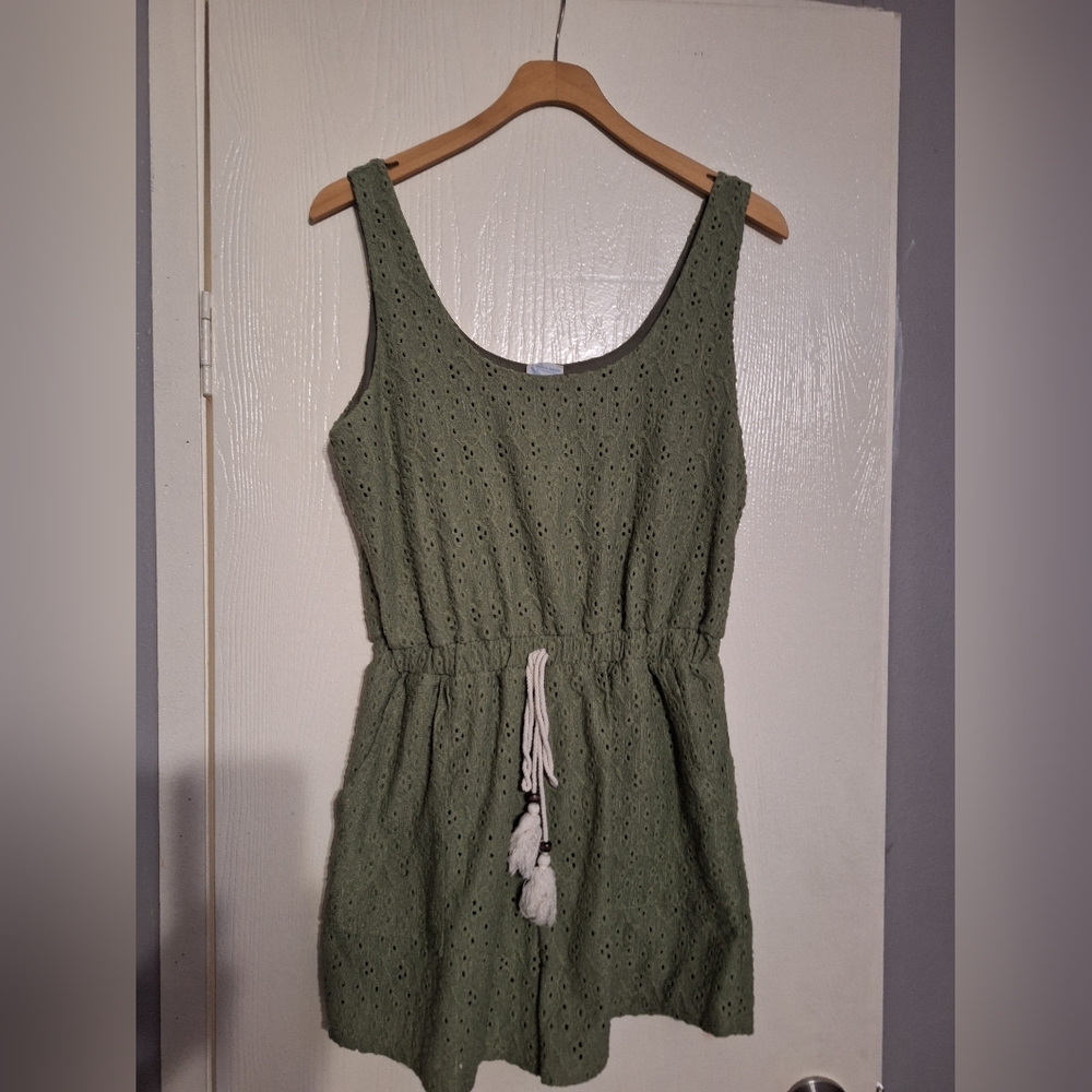 Francesca's Collections Green Tie Front Jumpsuit